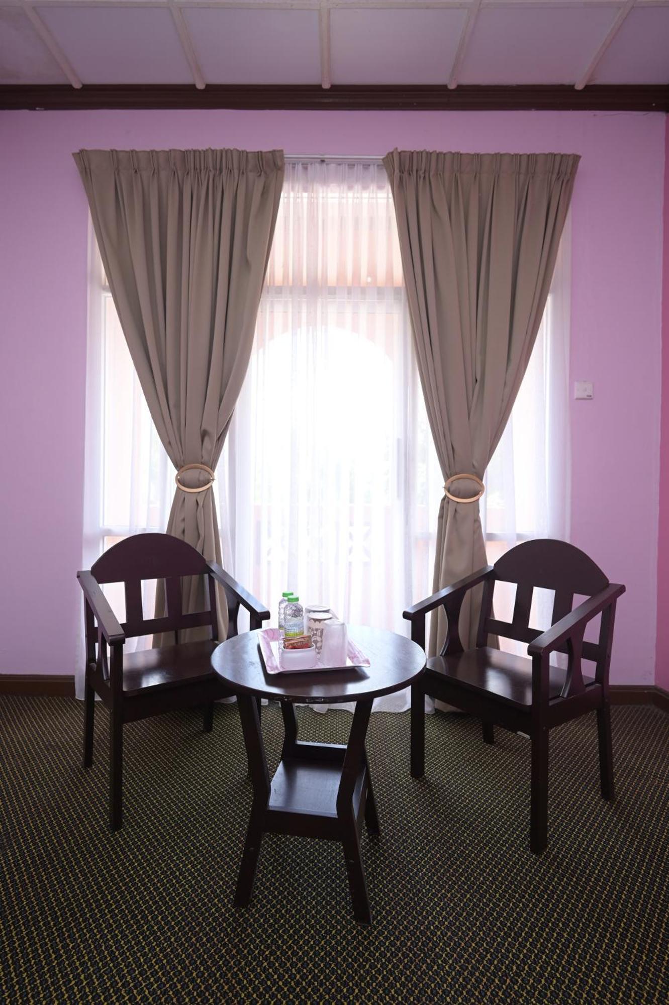 Kesedar Hotel Travel&Tours Sdn Bhd Gua Musang Exteriör bild